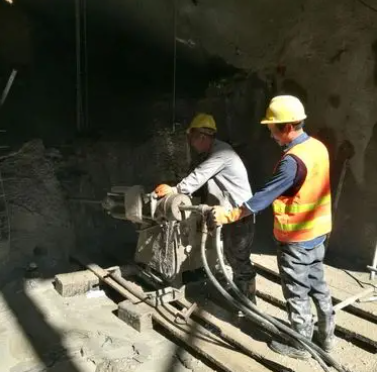 上饶水下抗分散灌浆料特点 水下不分散注浆料介绍