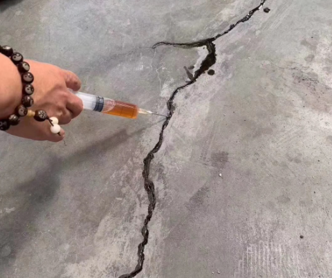 上饶混凝土裂缝修补技术详解​